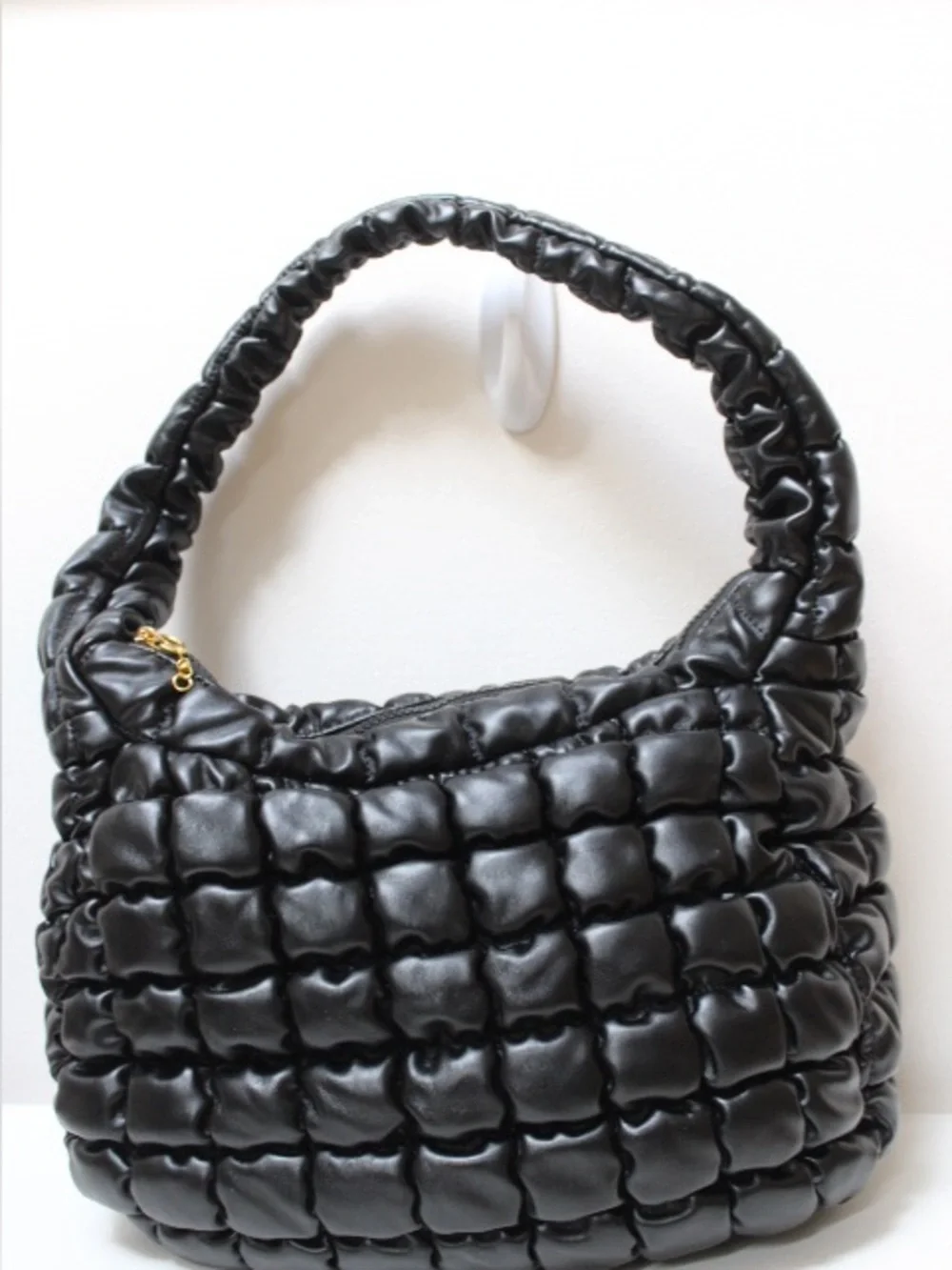 NWOT Urban Expressions hobo bag